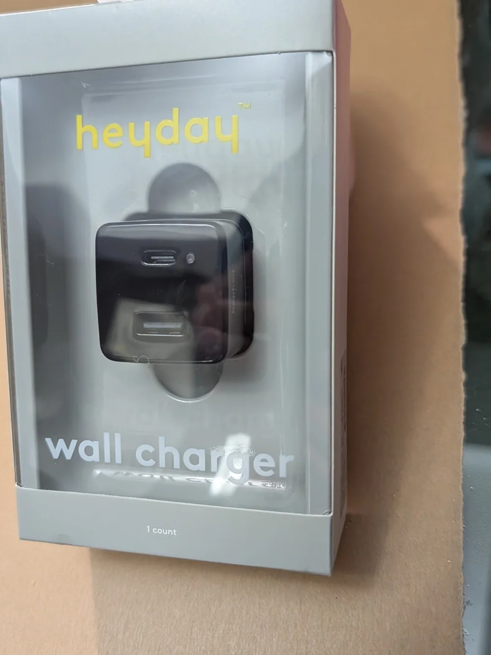 Hayday 2-Port 20W USB-a and USB-C Wall Charger Black